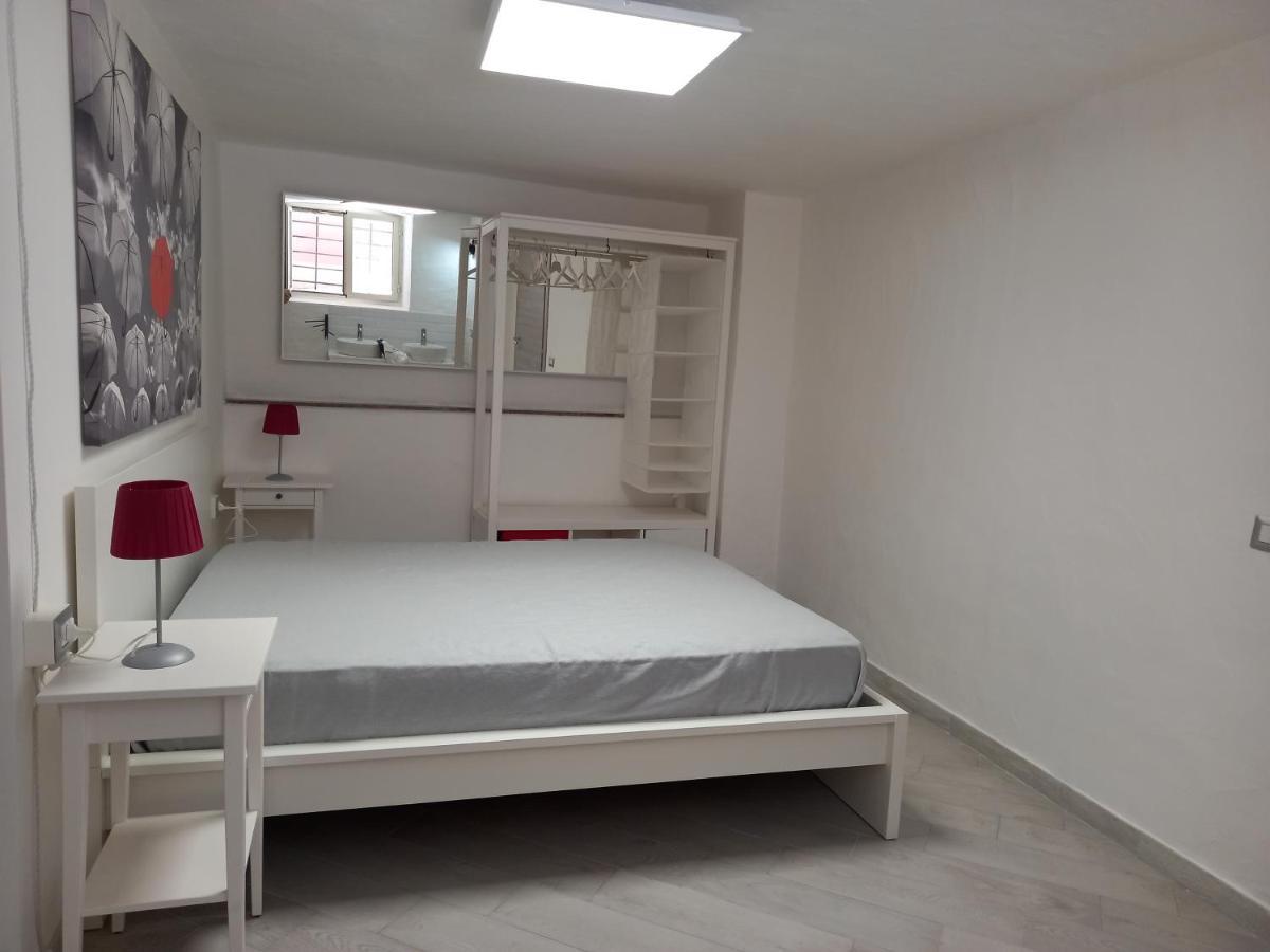 Ombrellorosso Apartman Cagliari Kültér fotó