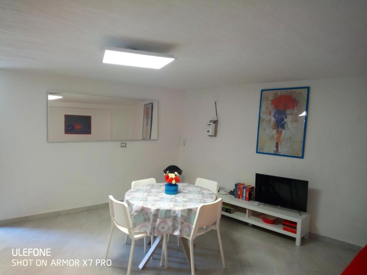 Ombrellorosso Apartman Cagliari Kültér fotó